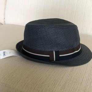Banana Republic hat